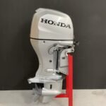 2015 Honda 100 HP EFI V-TEC outboard engine