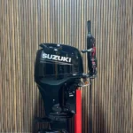 Suzuki DF90 ATL outboard engine