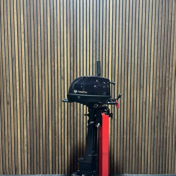 Tohatsu 6 HP Sail Pro outboard engine