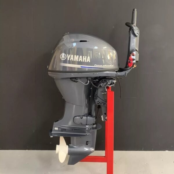 2025 Yamaha 30 HP EFI outboard engine